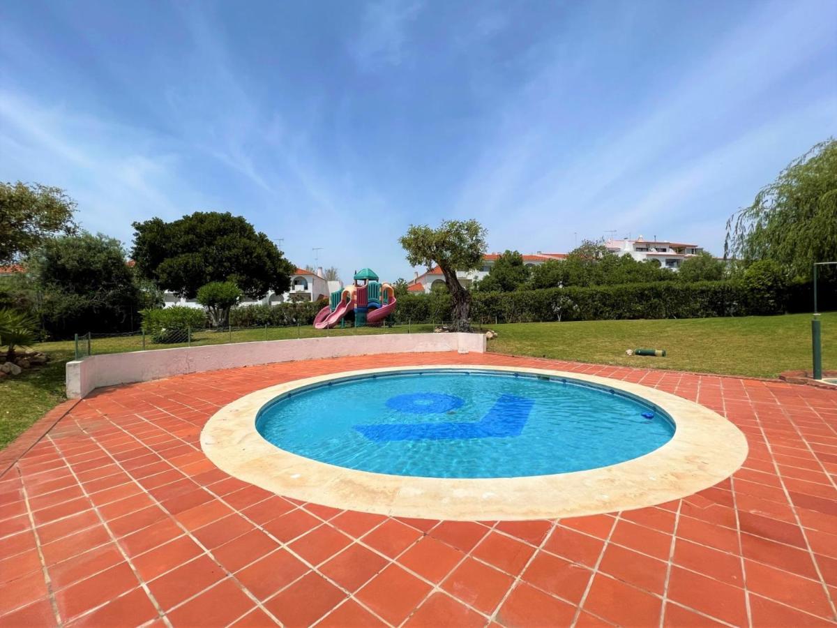 Albufeira Twins 2 With Pool By Homing Daire Dış mekan fotoğraf